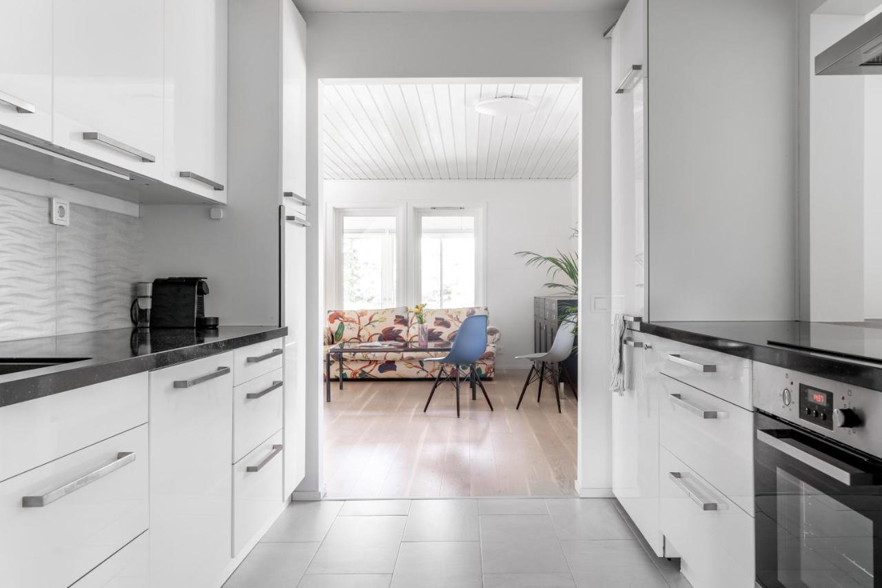Elegant Home With Stunning Sea View And Garden Stockholm Buitenkant foto