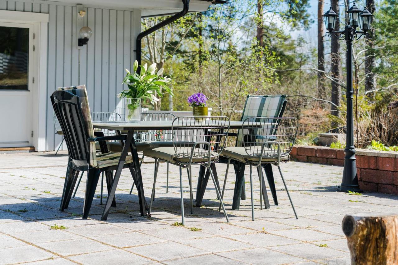 Elegant Home With Stunning Sea View And Garden Stockholm Buitenkant foto